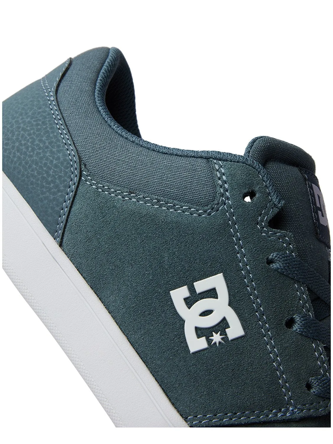 DC Men's Crisis 2 Shoe