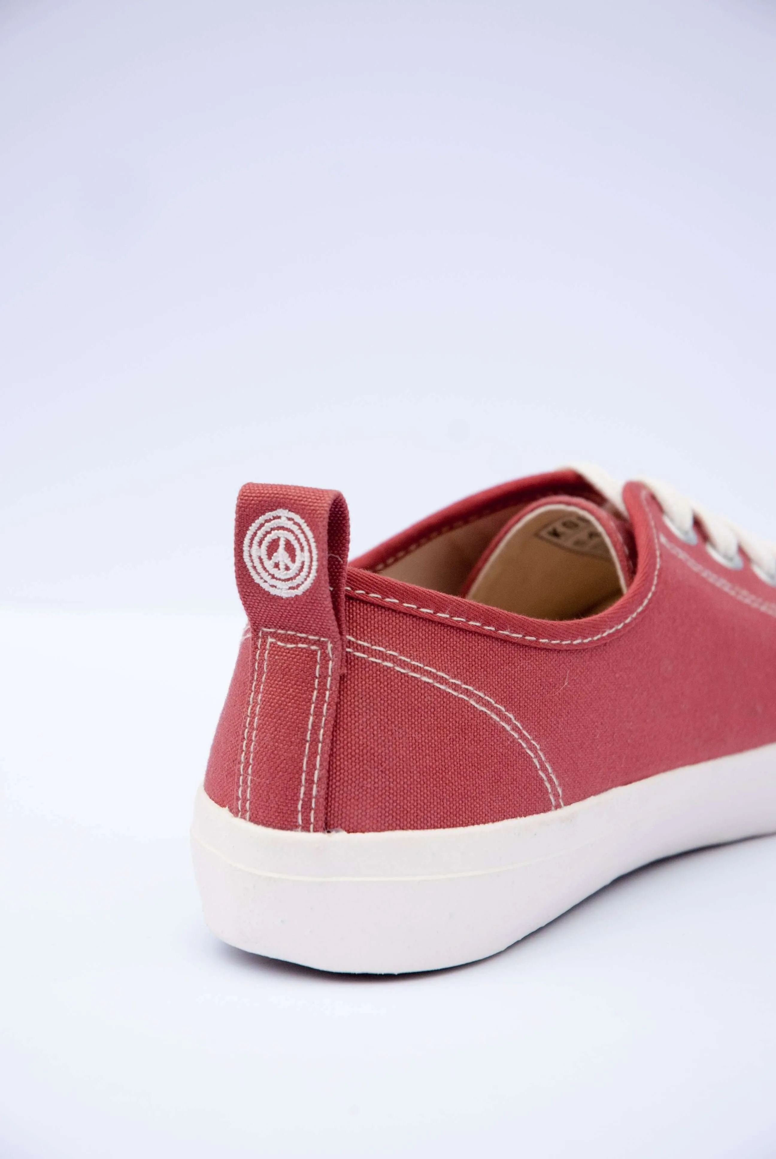 ECO SNEAKO - CLASSIC Womens Shoe Red