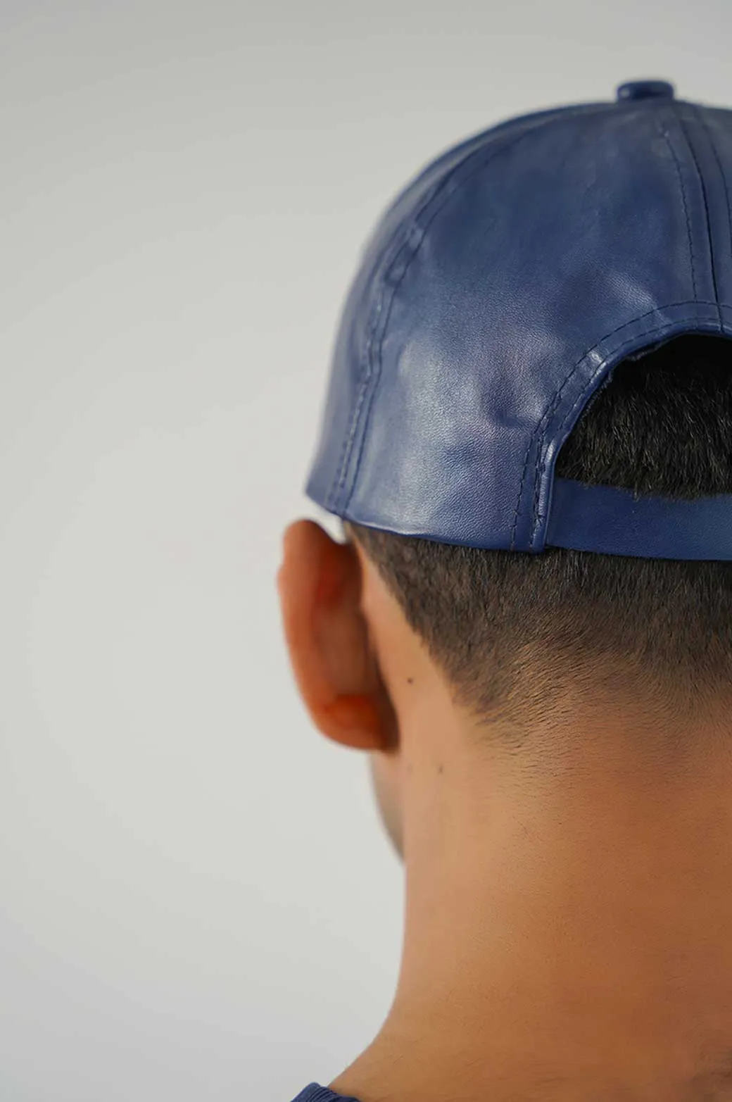 FAUX LEATHER CAP