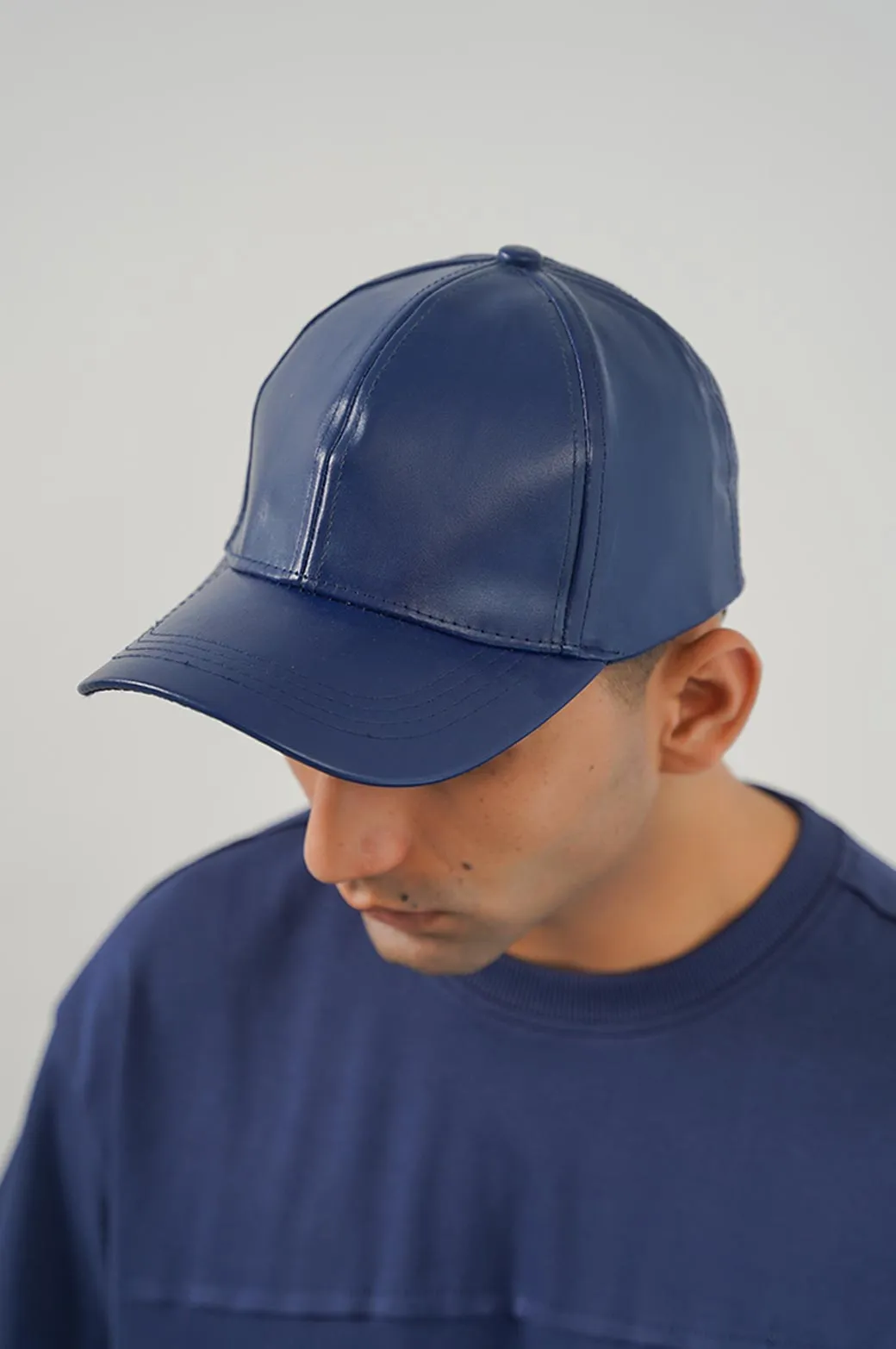 FAUX LEATHER CAP