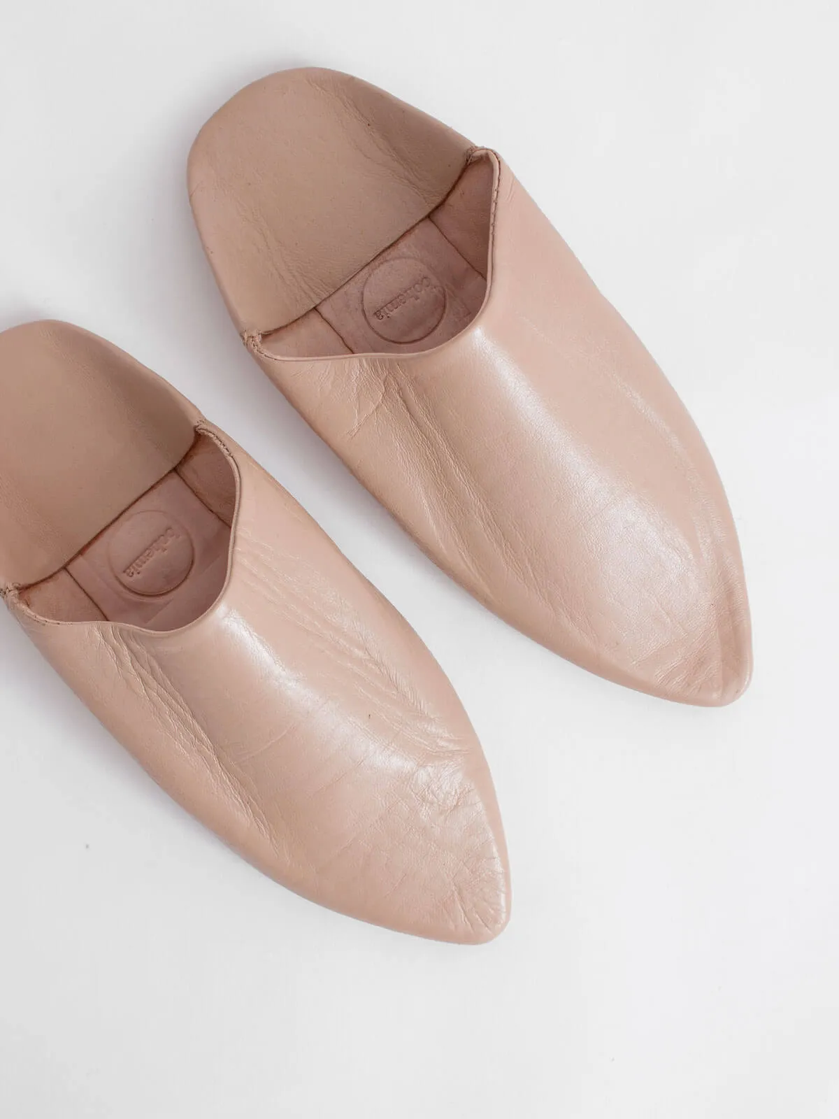 Moroccan Classic Pointed Babouche Slippers, Nude