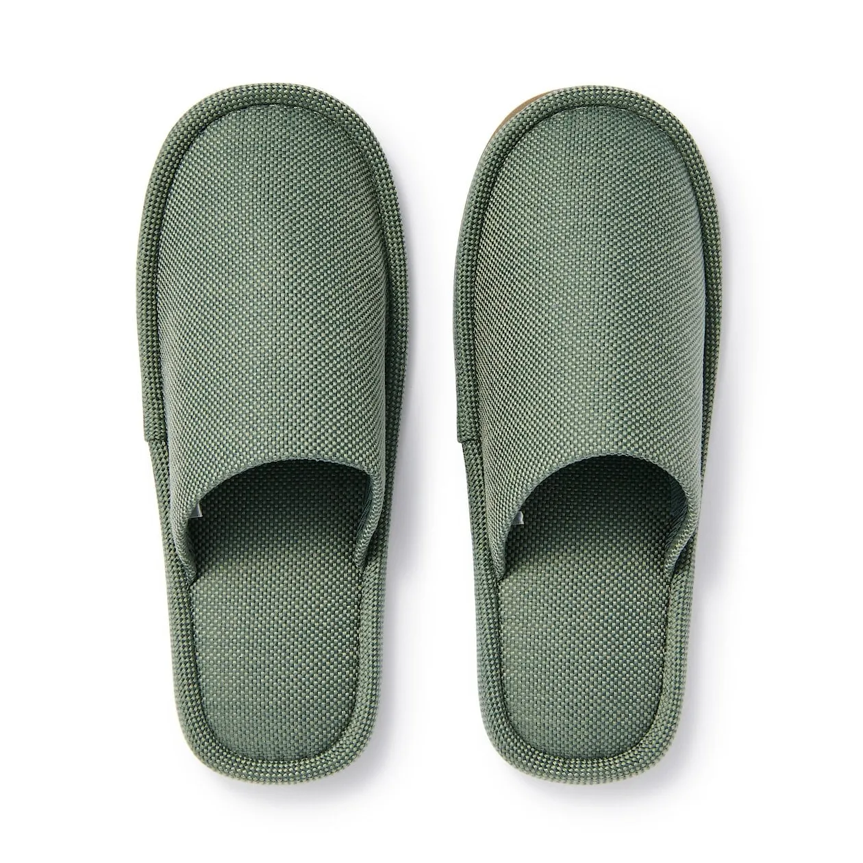 Slippers with no Left and Right